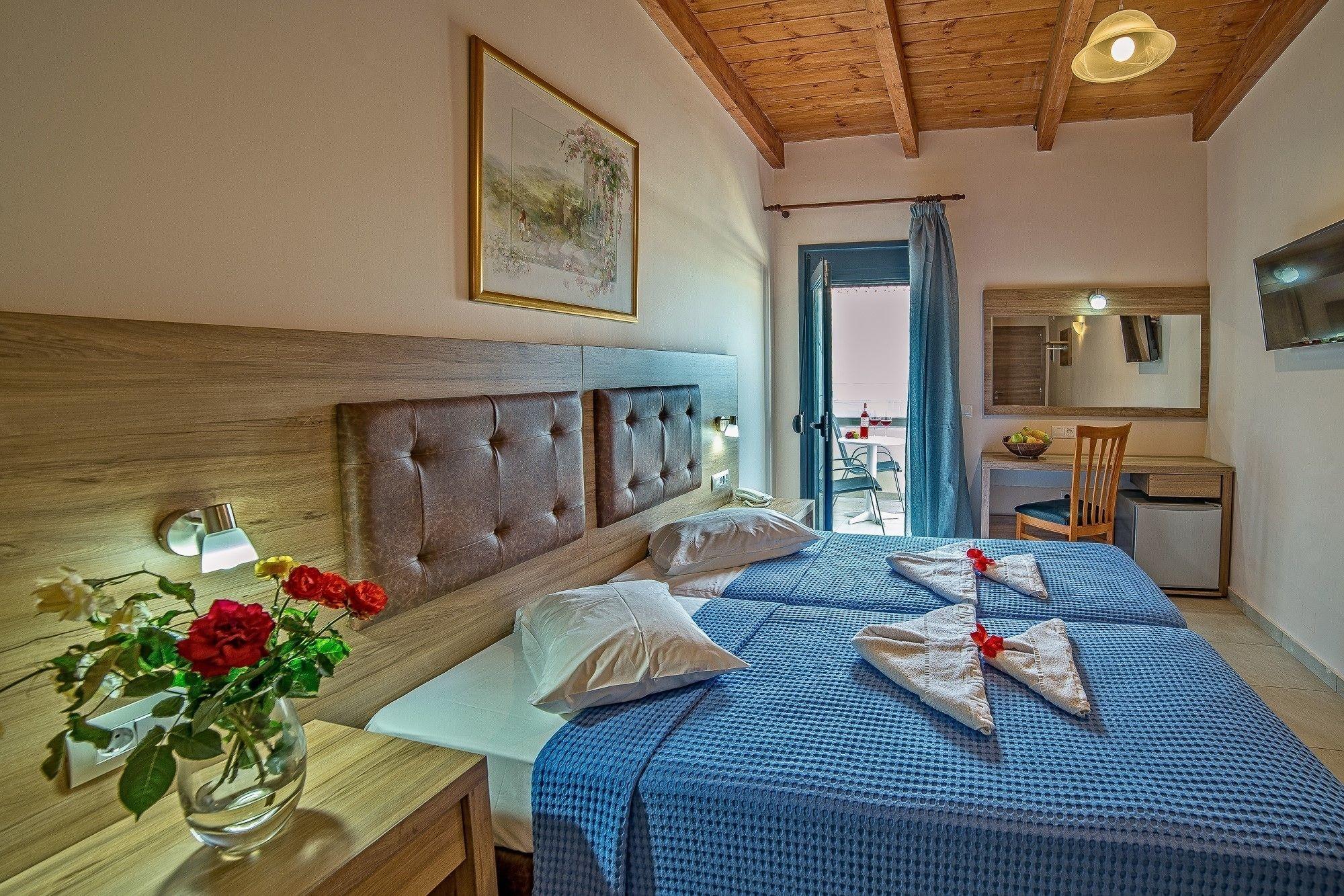 Blue Aegean Hotel & Suites Γούβες Εξωτερικό φωτογραφία