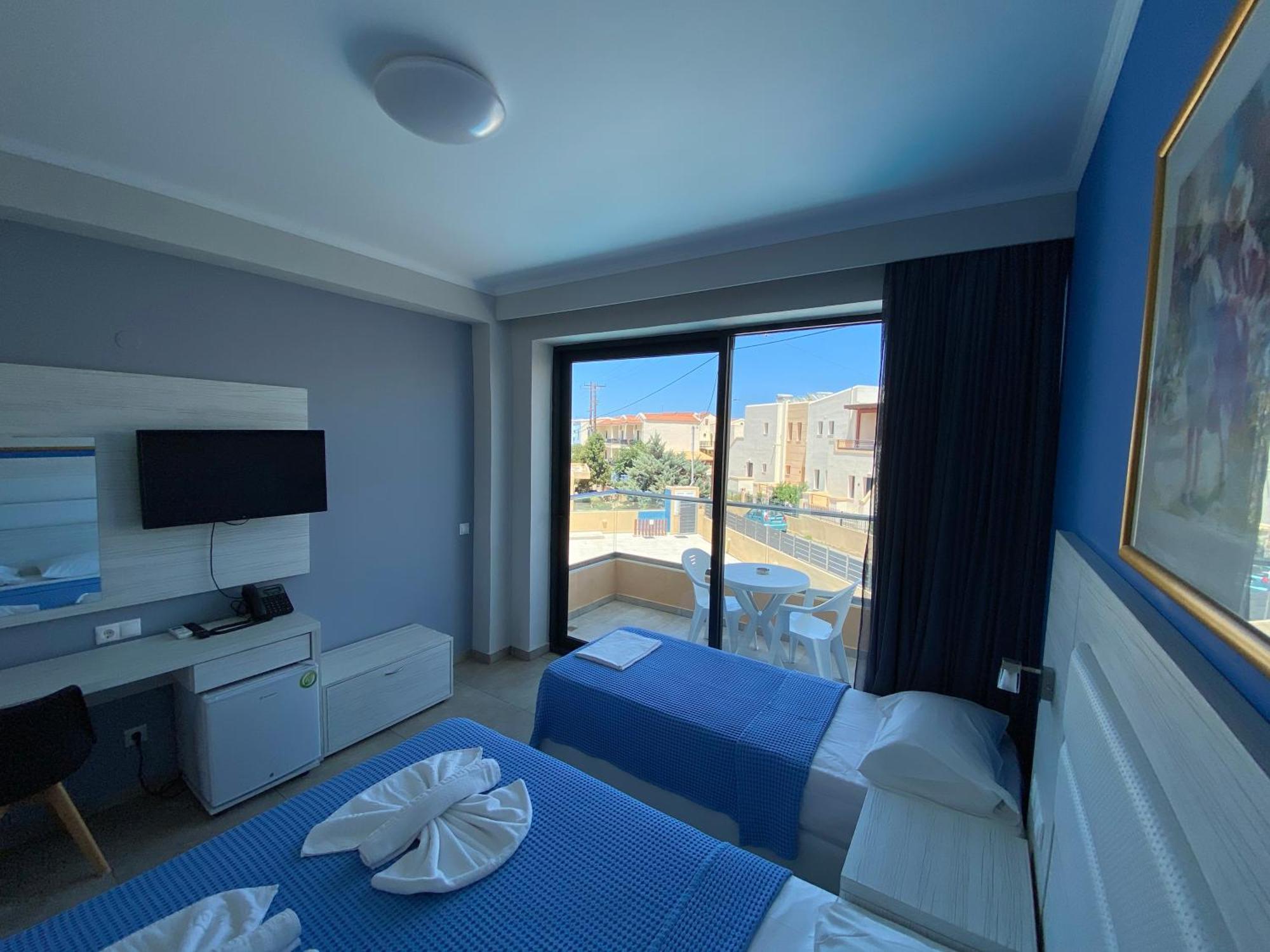 Blue Aegean Hotel & Suites Γούβες Εξωτερικό φωτογραφία